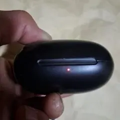 beats Powerbeats Pro　ワイヤレスイヤホン　ケースのみ　充電器のサムネイル