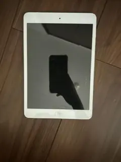 iPad mini4シルバー（動作未確認）