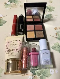 アディクション　アイシャドウパレット他