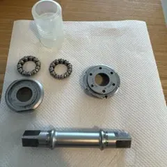 sugino75 bb ピスト 競輪 njs ボトムブラケット