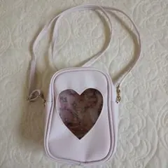 マイメロ✕クロミ　ハート型透明窓付きピンクバッグ