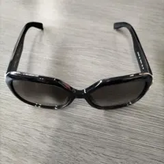 Salvatore Ferragamo ブラック　 サングラス