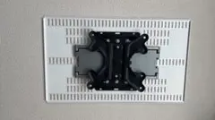 テレビ 壁掛け 金具 TVセッター壁美人FR400S/Mサイズホワイトのサムネイル
