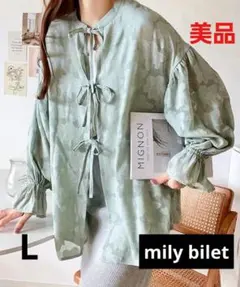 【美品】mily bilet 前後2way花柄シアージャガードブラウス Lサイズのサムネイル