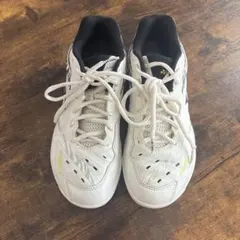 YONEX SHB-03LTD バドミントンシューズ　桃田賢斗専用モデル24cm