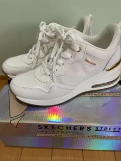 スケッチャーズ MILLION AIR-HOTTER AIR 24.0