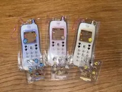 たまごっち なつかしガラケーキーホルダー 3点セットのサムネイル