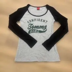 【tommy girl】ロゴプリント長袖Tシャツ Sサイズのサムネイル
