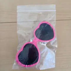 ハート　ピンク　サングラス　あかさかの箱　おかん