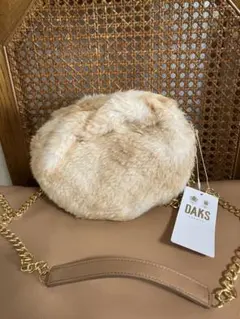 Item thumbnail for item 2849837a-e72e-47a5-92cc-1dd61e074cdc