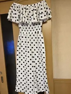 オフショル オールインワン　サロペット　水玉　ドット　オフショルダー