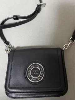 美品✨マークジェイコブス　インシグニア　クロスボディ　スモールショルダーバッグのサムネイル