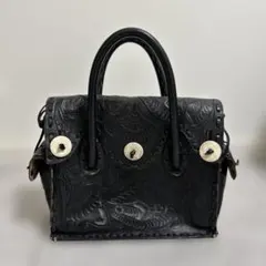 ブラックレザーエンボスハンドバッグ