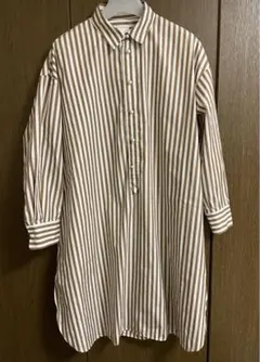 スピックアンドスパン　パールボタン　ロングシャツ　ワンピース