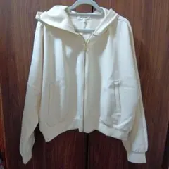 GLOBAL WORK　クリーム色 フード付き パーカー160