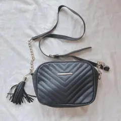 黒ショルダーバッグ