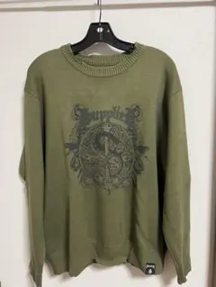 Supplierサプライヤー グラフィックニットセーター オリーブグリーン