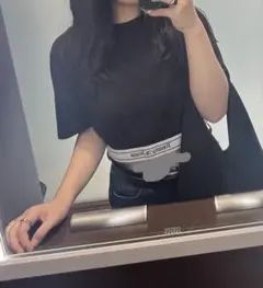 Tommy Jeans クロップド丈 Tシャツ ブラックのサムネイル