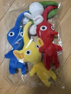 ファミマ ピクミン ぬいぐるみ ポーチ 赤 青 黄 全3種セット