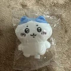 ちいかわ　お座りぬいぐるみ　ハチワレのサムネイル