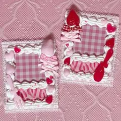 ホイップデコ トレカケース ペア 量産型 赤とピンクのいちごけーき 風 ♪