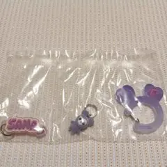 新品未開封　TWICE LOVELYS アクリルカラビナフロッキーマスコットさな