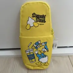 新品 未使用 ドナルドダック スタンドペンポーチ Disney イエローのサムネイル
