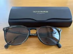 極美品 OLIVER PEOPLES THE ROW サングラス 極美品！OLIVER PEOPLES THE ROW サングラス ブラック - メルカリ