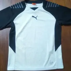 Puma DRY機能 Vネック Tシャツ