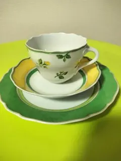 Item thumbnail for item 9fd579fb-3cc2-45b6-a86d-027ebab4c4dc