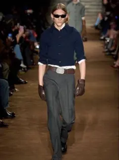 MIU MIU 24AWランウェイピース チャコールグレー ウール スラックス