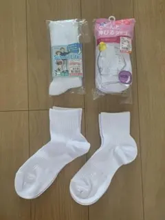 【新品】　白靴下 まとめ売り　22-24cm 24-26cm
