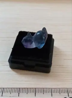フローライト　伸び猫　美品