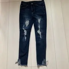 ダメージデニム