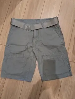 ジェネラルリサーチ　グレー ショートパンツ ベルト付きのサムネイル