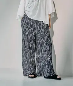 LEPSIM レプシィム　楊柳柄イージーパンツ
