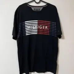 TOMMY HILFIGER Tシャツ 黒 大きめ ロゴ入りXLサイズのサムネイル