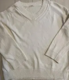 studio CLIP ホワイト Vネック ニットセーター
