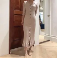 snidel フロントボタン5分袖ニットワンピース ベージュ