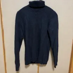 UNIQLOカシミヤ100% 黒 タートルネックセーター