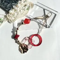 スマホストラップ バッグチャーム パール レッド スクエア チェーン ビーズ m