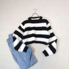 【GRL／グレイル】ボーダー柄シャギーショート丈ニットトップス『M』黒×白