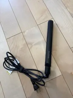 サロニア　ストレートヘアアイロン