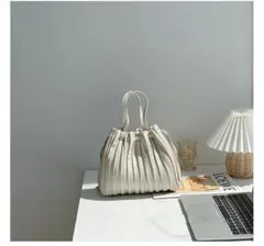 2way プリーツ 巾着 ショルダーバッグ 手提げ 肩掛け 新品未使用 トレンド