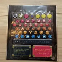 マークジェイコブス　プックリ　シール