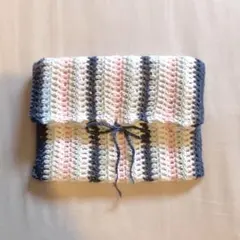 ストライプニットポーチ(ブルー×ピンク) 内布付き　ハンドメイド　手編み