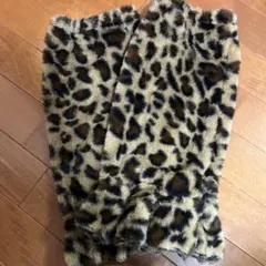 ヒョウ柄ファーレッグウォーマー