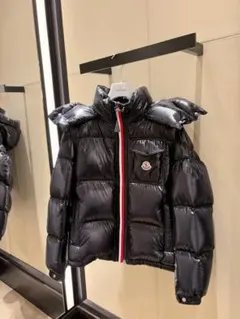MONCLER ダウンジャケット