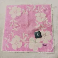 み*こ様 Bigi 花柄刺繍 タオルハンカチ フェイクパール付き　ビギ　新品のサムネイル