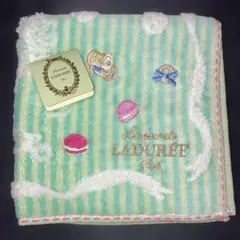 新品未使用　ラデュレ　LADUREE タオルハンカチのサムネイル